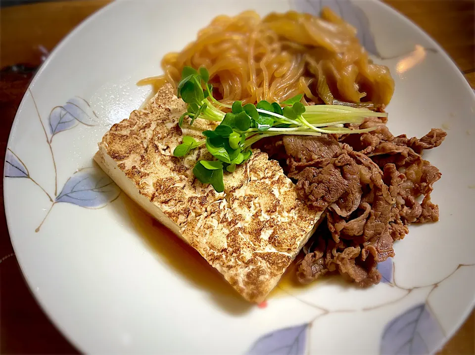 肉豆腐|名状しがたいゴミムシのようなものさん