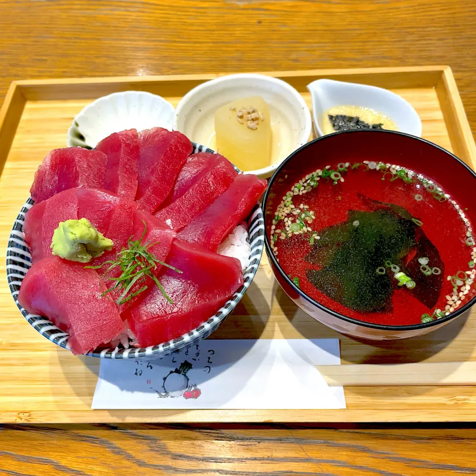 天然マグロ丼定食|T. Wonderさん