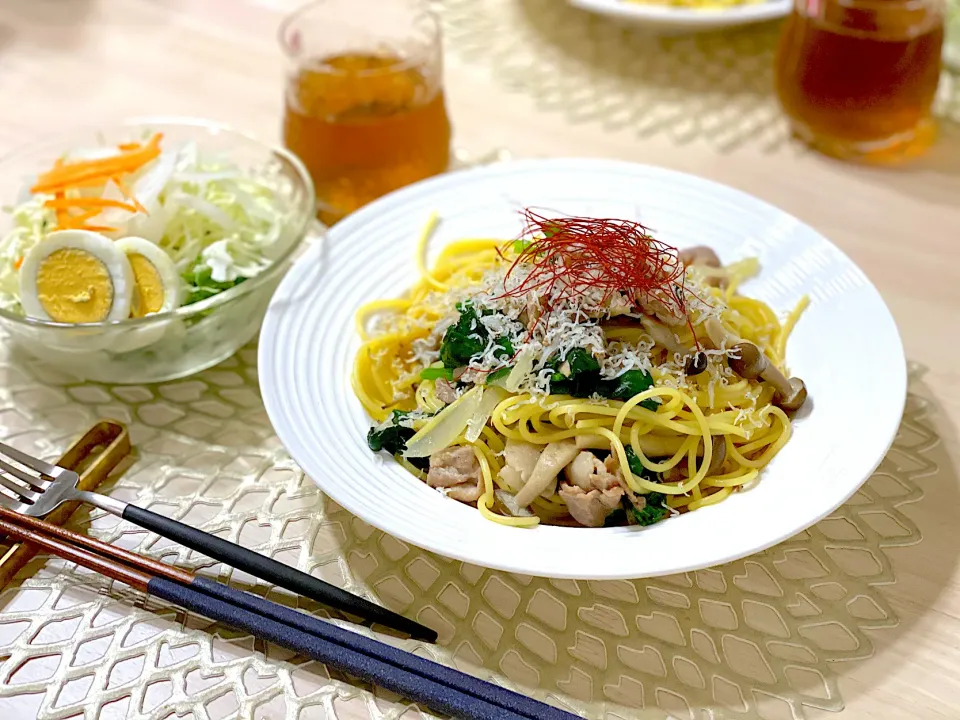 ほうれん草と豚肉の和風パスタ|ひろさんとゆりさんさん