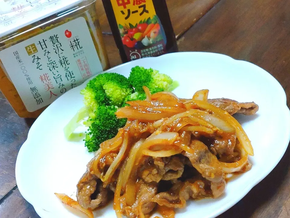 牛肉の万能ソース炒め✨|hiroeさん