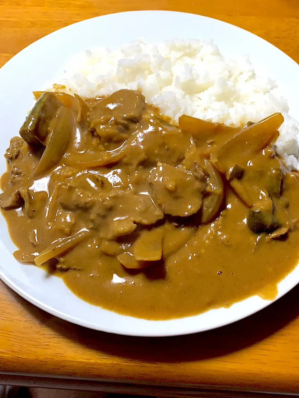 揚げナスと牛肉のカレー^_^冷蔵庫の整理飯^_^|きよっさんさん