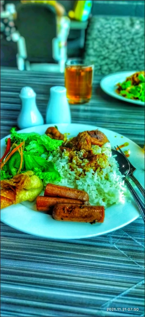 Nasi Lemak Malaysian Cuisine.|Fariq 3859さん