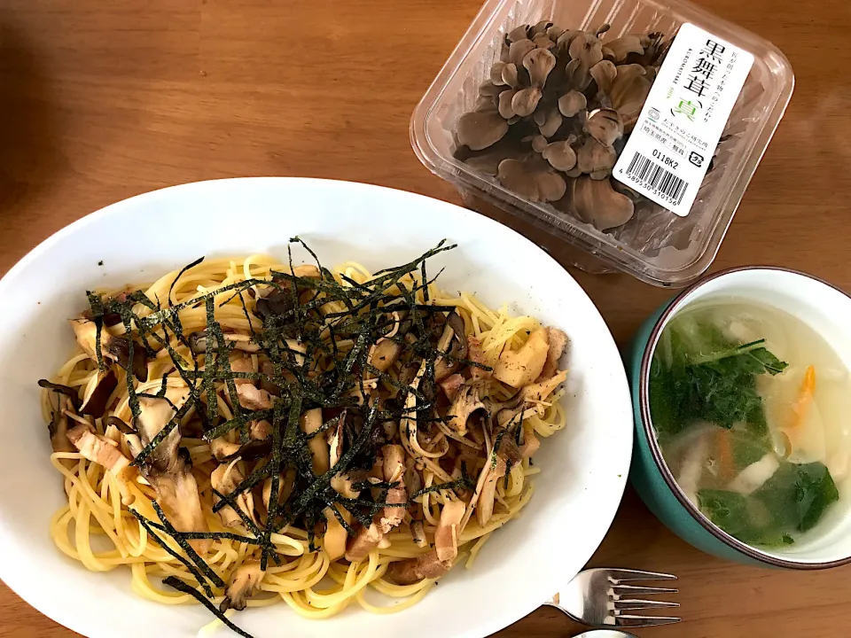 黒舞茸のきのこパスタ🍄|ゆっこっこさん