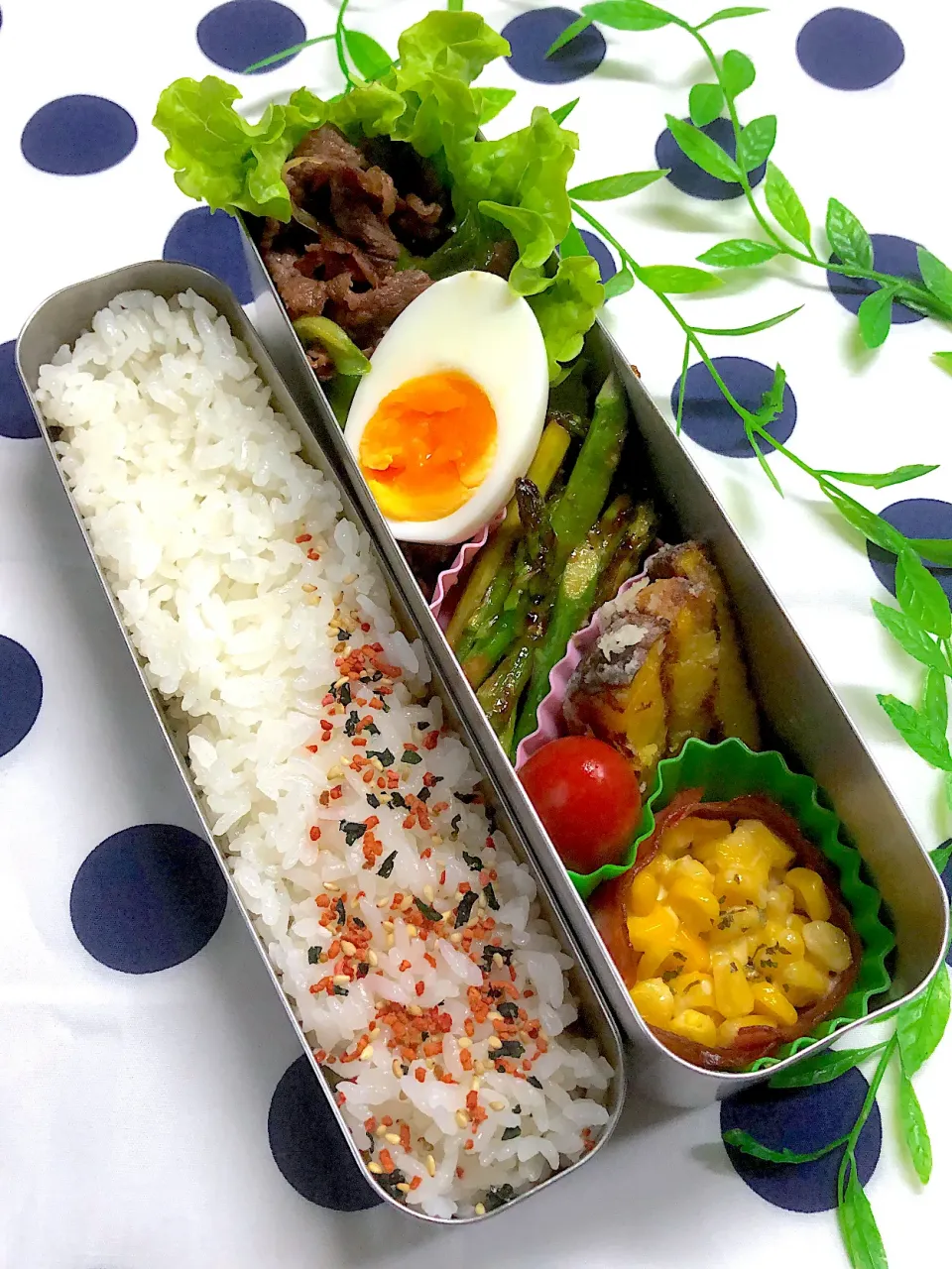 Snapdishの料理写真:万能味ソースでアスパラ炒め弁当|まめすけ⭐︎さん