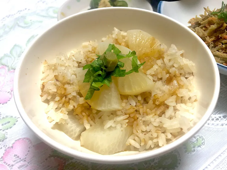 大根の炊き込みご飯|イシュタール石井さん