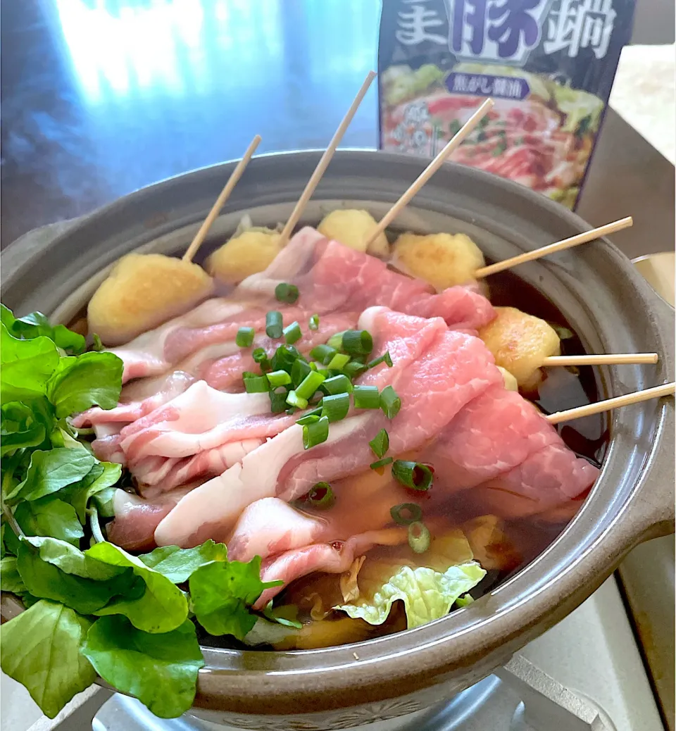 焦がし醤油の肉鍋と豆腐団子|とんちんさん