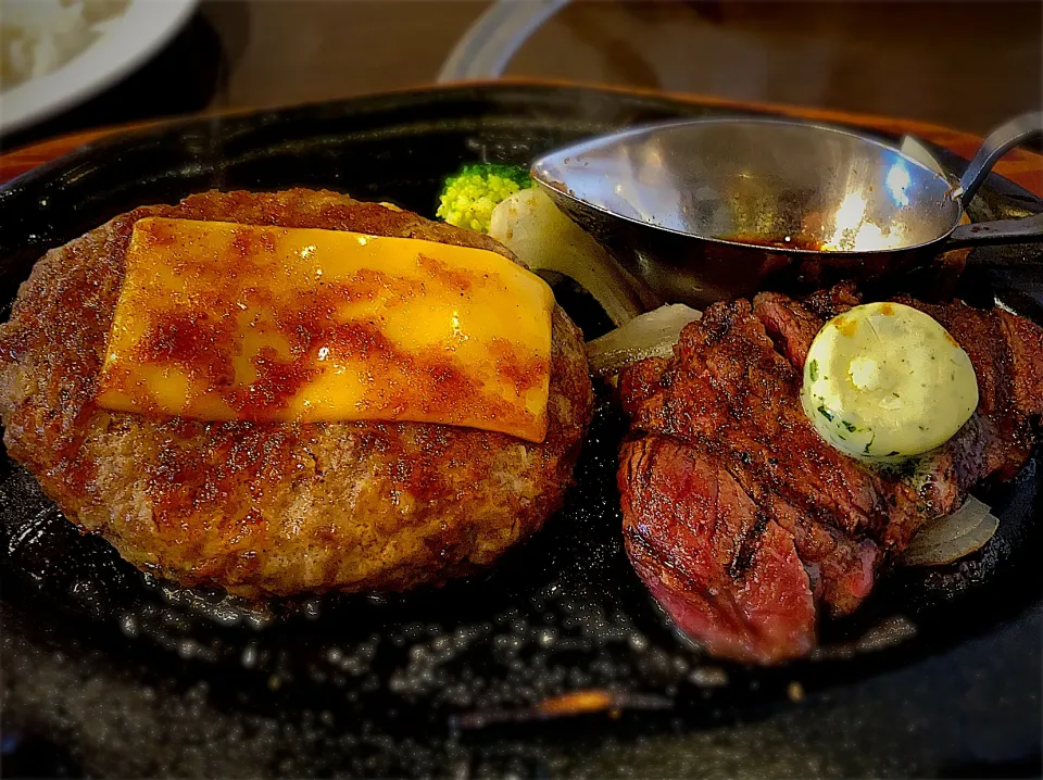 ハンバーグ&カットステーキランチ🥩肉の万世|ジュンコ バイヤーさん