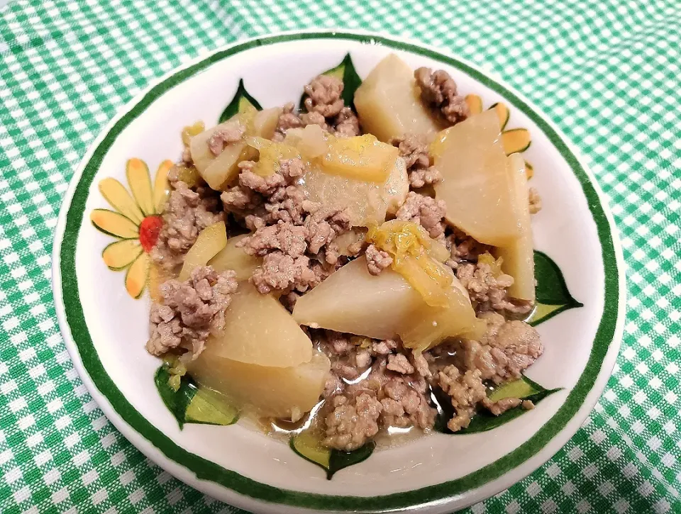 カブと白菜の味噌ひき肉煮|バンビさん