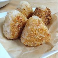 フライパンで＊甘味噌だれの焼きおにぎり