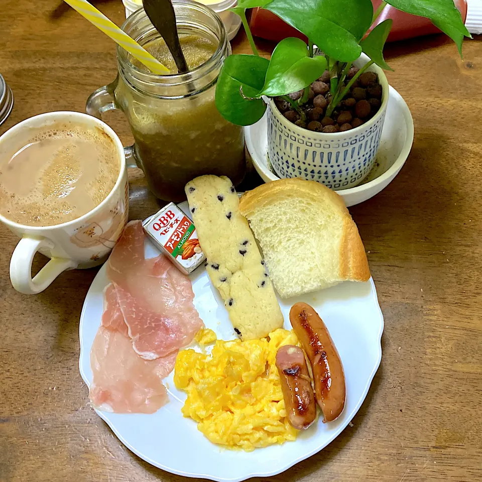 Snapdishの料理写真:朝食|みんみんさん