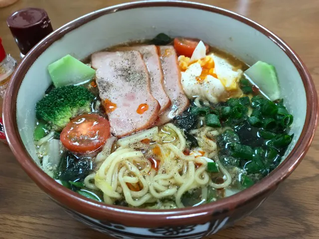 マルちゃん正麺🍜、醤油味❗️(*´꒳`*)✨|サソリさん