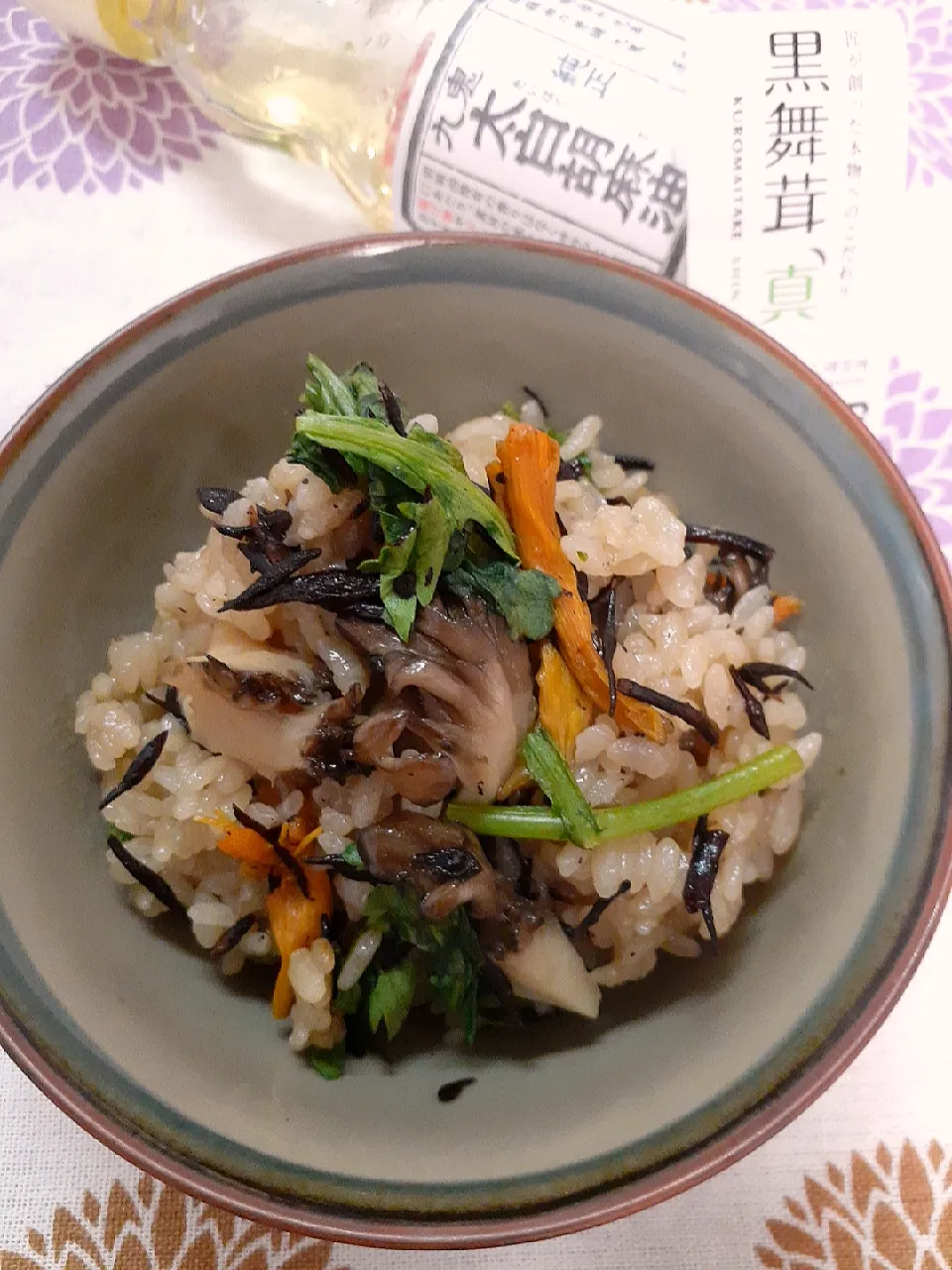 🔷🌼黄金針菜とひじきの煮物🔷➡️黒舞茸🍄真de炊き込みご飯|@きなこさん