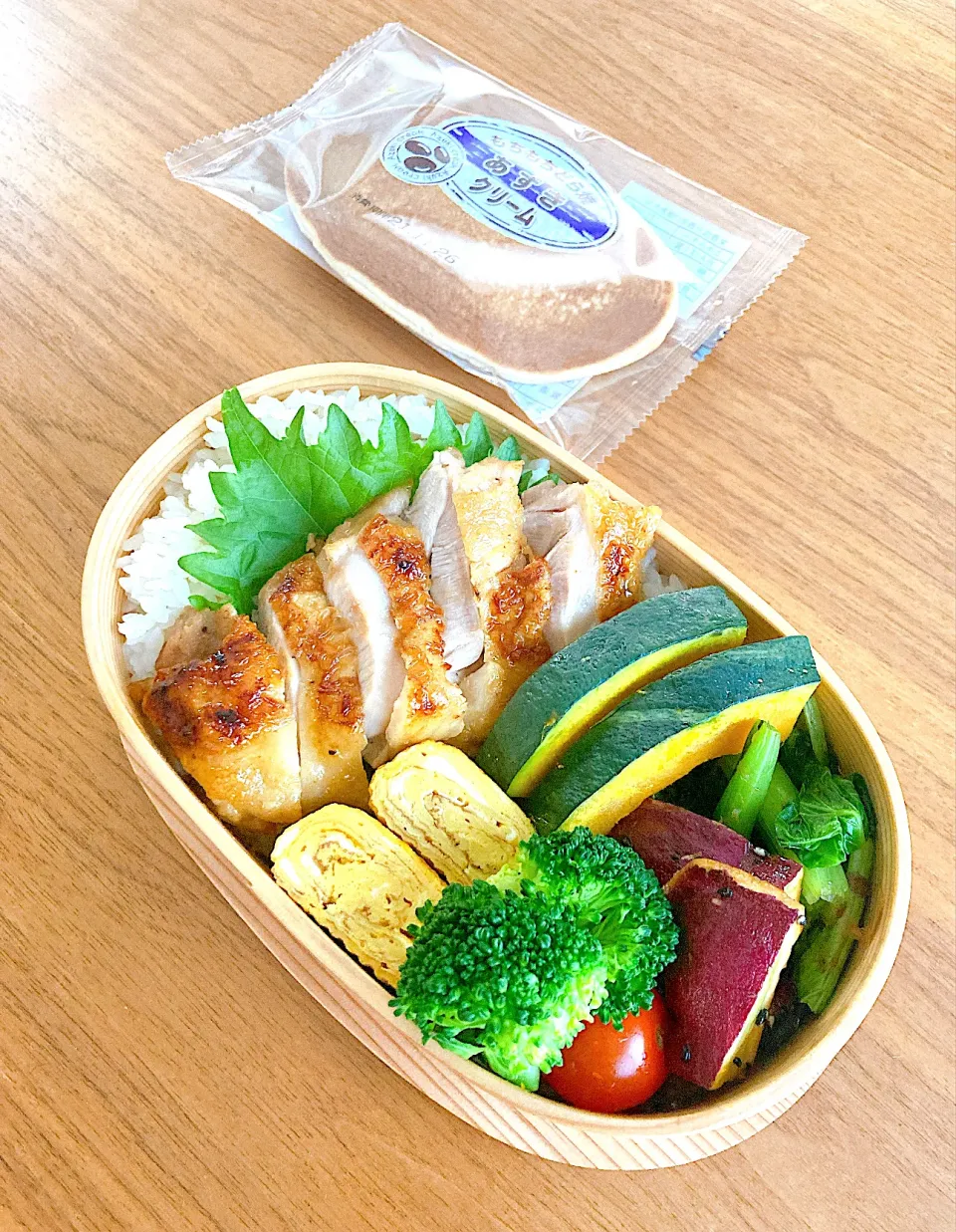 Snapdishの料理写真:照り焼きチキン弁当|acchi2021さん