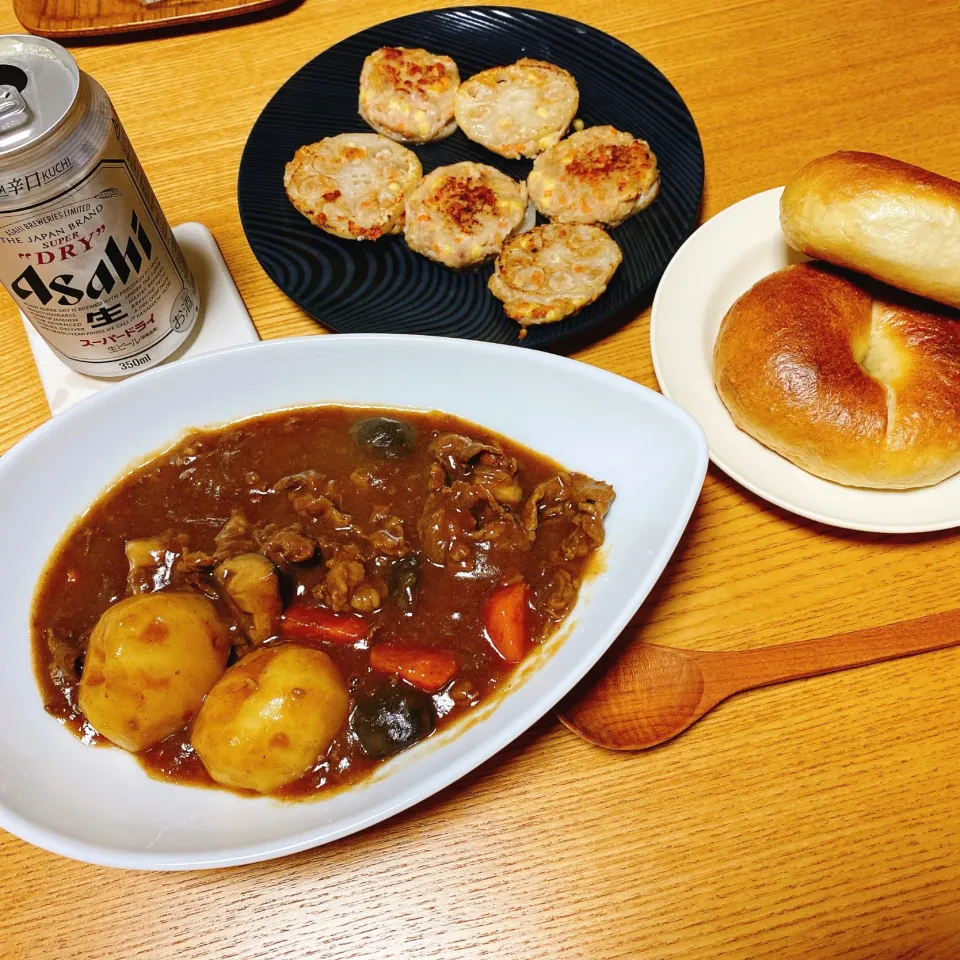 ビーフシチュー
肉詰めレンコン
ぱん屋さんのパン🥯|naoさん