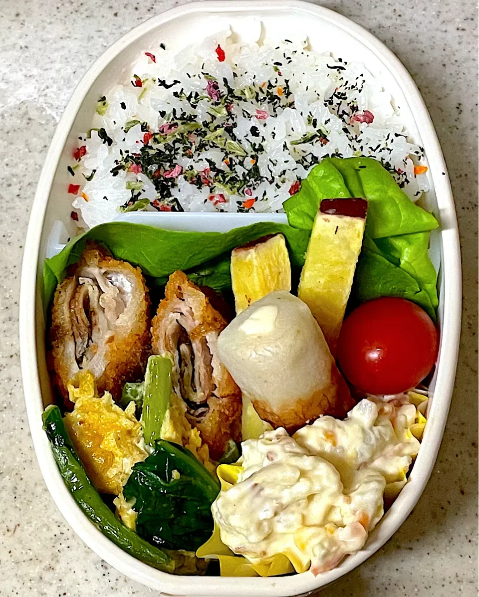 Snapdishの料理写真:梅しそカツ弁当|besさん