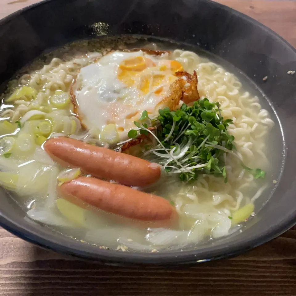 朝ご飯 サッポロ一番塩ラーメン2袋|gohan♡さん