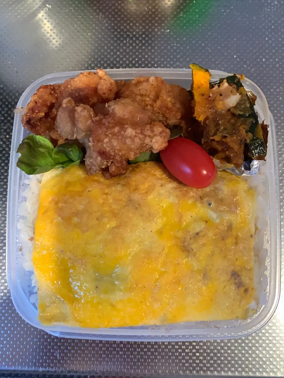 久しぶりに娘のお弁当|ちととんさん