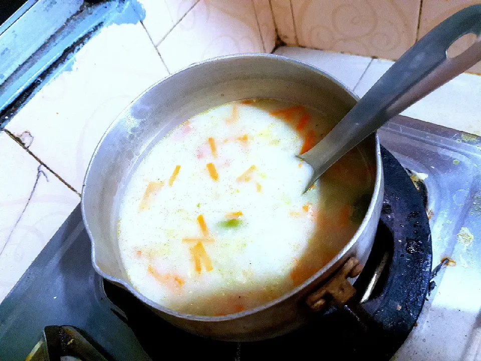 cream of vegetables with  chicken and egg mix  soup🤤|Mahmuda Monameさん