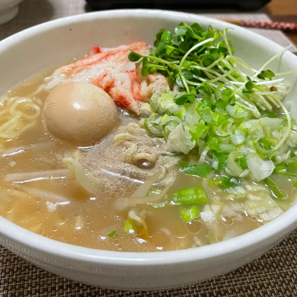 ネギとカイワレの醤油ラーメン|kazzz3さん