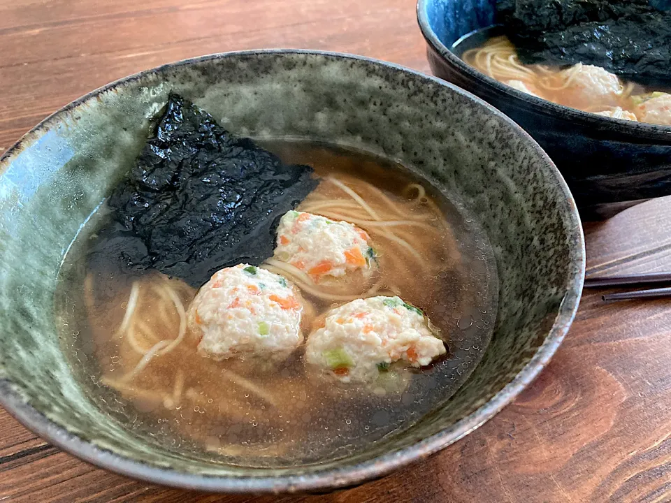 Snapdishの料理写真:作り置き鶏団子の塩麹ラーメン|n_nさん