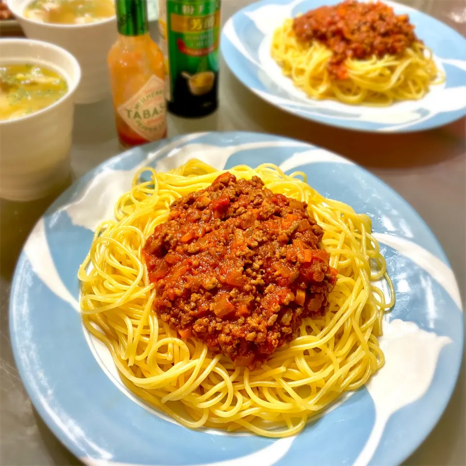 Snapdishの料理写真:たっぷりガーリックのミートソース🍝|Catherineさん