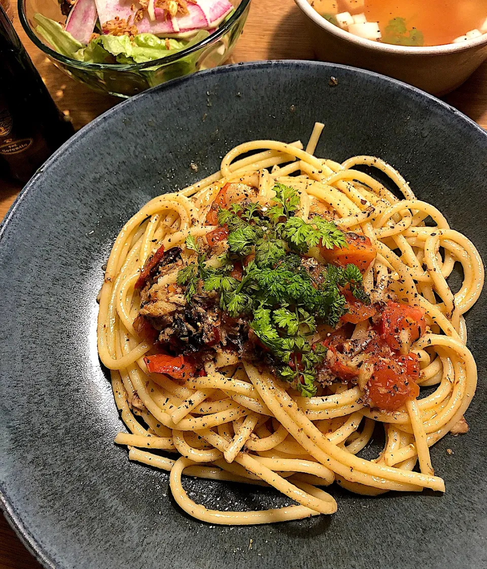 アンチョビパスタ🍝|けんちんさん