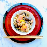 鮭と舞茸とごぼうの炊き込みご飯