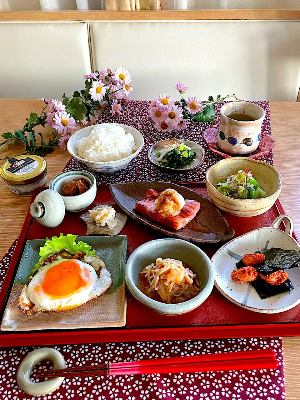 ささっと用意してゆっくり食べる朝ごはん🥢|サミカさん