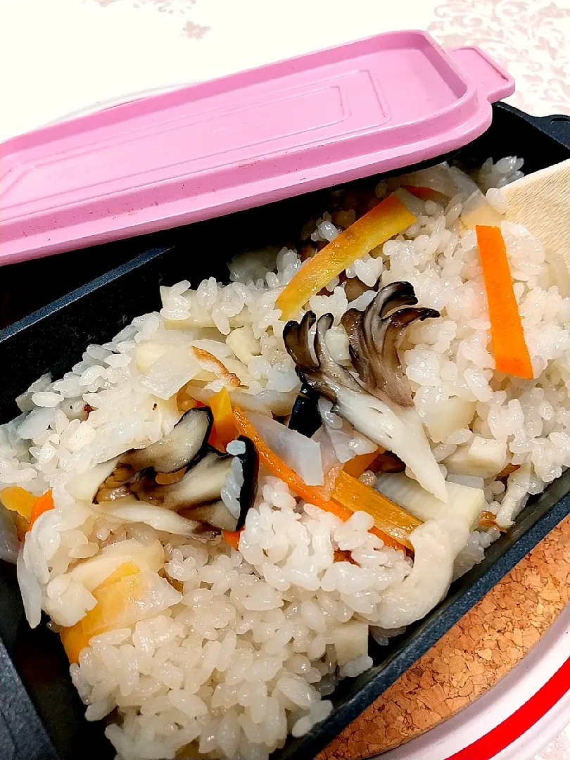 ☆今日の晩ごはん☆　かやくご飯|hamamaさん