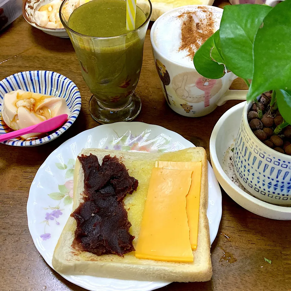 Snapdishの料理写真:朝食|みんみんさん