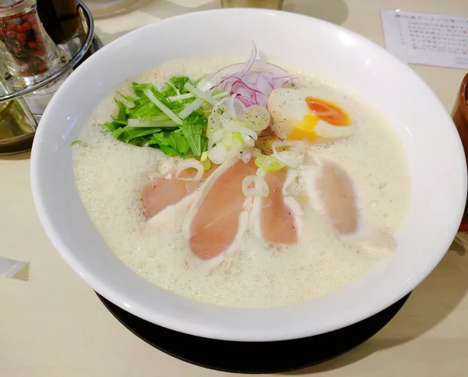 鶏白湯ラーメン|岩﨑 正勝さん