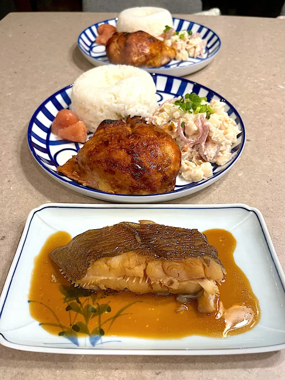 カレイの煮付け！グリルチキン🍗ワンプレート！|Mayumiさん