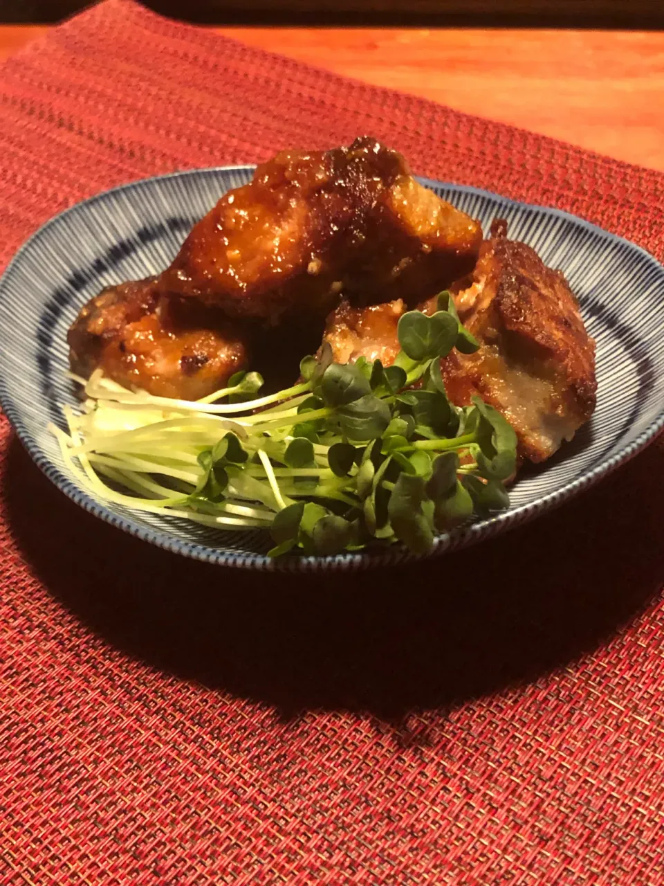 ブリの照り焼きを万能味ソースでブリッとな🐟💨|ボンバーさん