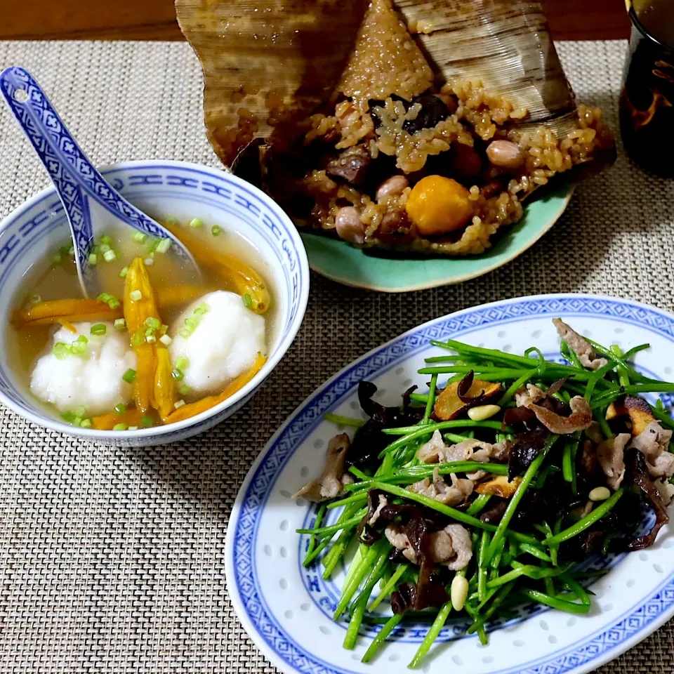 Snapdishの料理写真:台湾定食🇹🇼（イメージ）|かおるさん