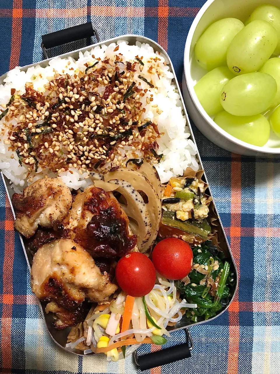 Snapdishの料理写真:お弁当|Yoko  Ikedaさん