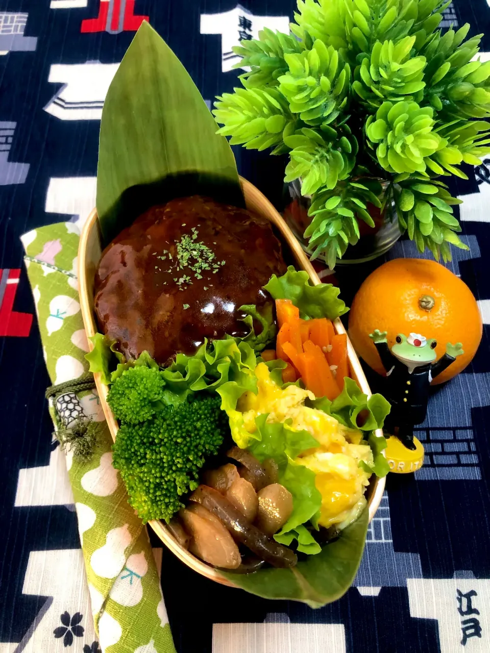 本日の娘弁🍱🐄🥚|chiezooさん