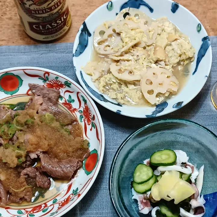 🐂さっと焼いておろしポン酢がけ、お揚げと蓮根の卵とじ、アオリ烏賊下足の酢の物|ぱいんてーるさん