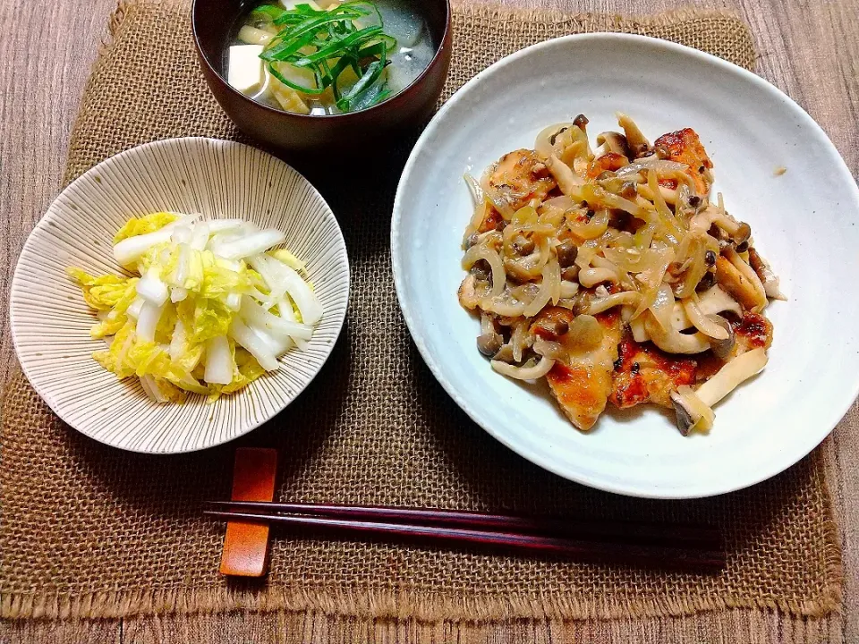 鶏むね肉ときのこの生姜炒め|真希さん