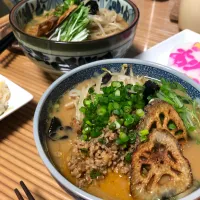 Snapdishの料理写真:味噌ラーメン|しずさん