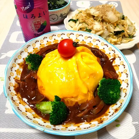 「森のたまご (白玉)」を使ってみたSnapdishの料理・レシピ写真:ダーリン作⸜🌷︎⸝‍
デミソースの
ドレス風オムライ(*´³`*)  ㄘゅ💕
マスタードの白菜サラダ