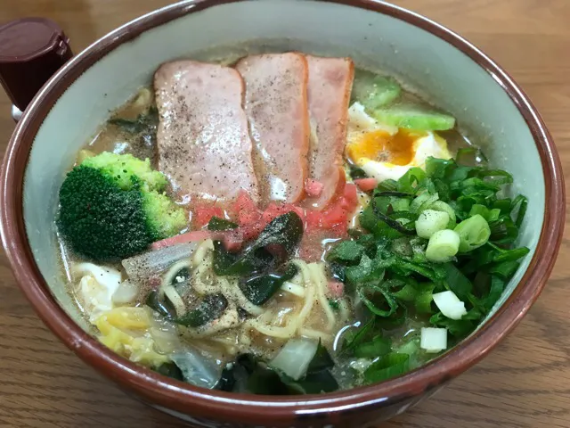 マルちゃん正麺🍜、豚骨醤油味❗️(^｡^)✨|サソリさん