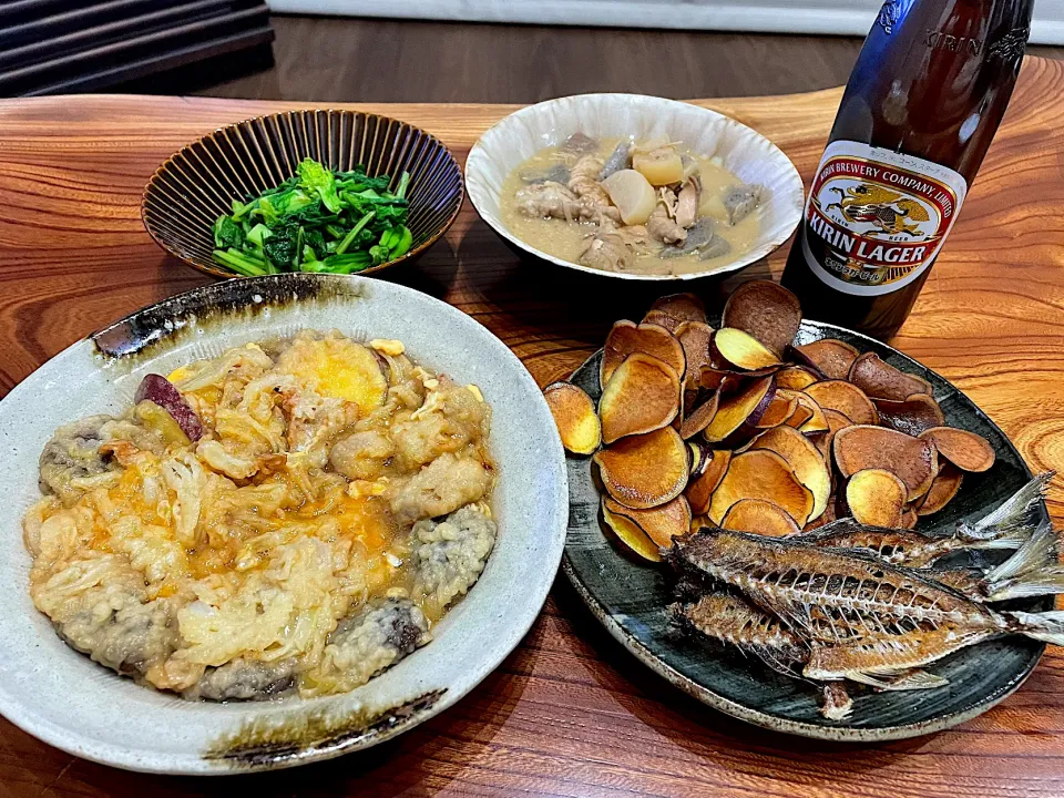 Snapdishの料理写真:2021.12.5 天ぷら卵とじ🍻🍻🍻|ゆみずさん