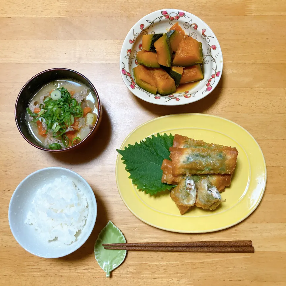 ささみと梅とチーズの揚げ春巻き🧀🥢|ちゃみこさん