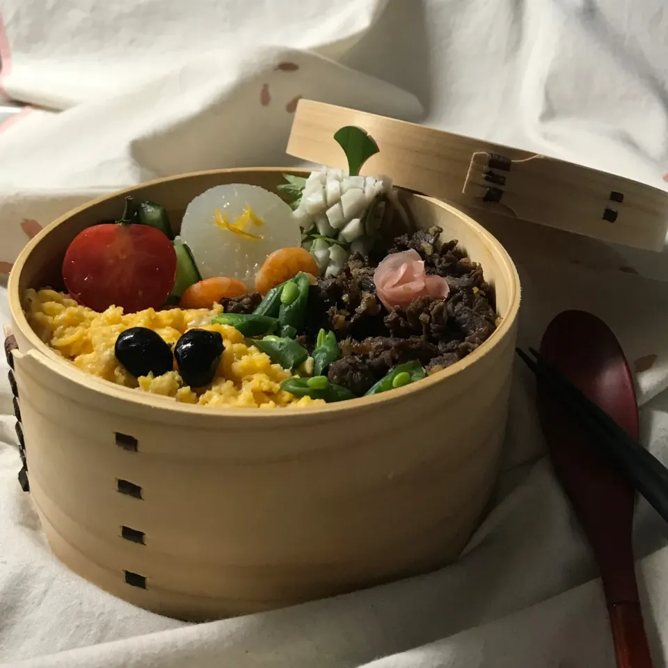 2色丼弁当|sasori595さん