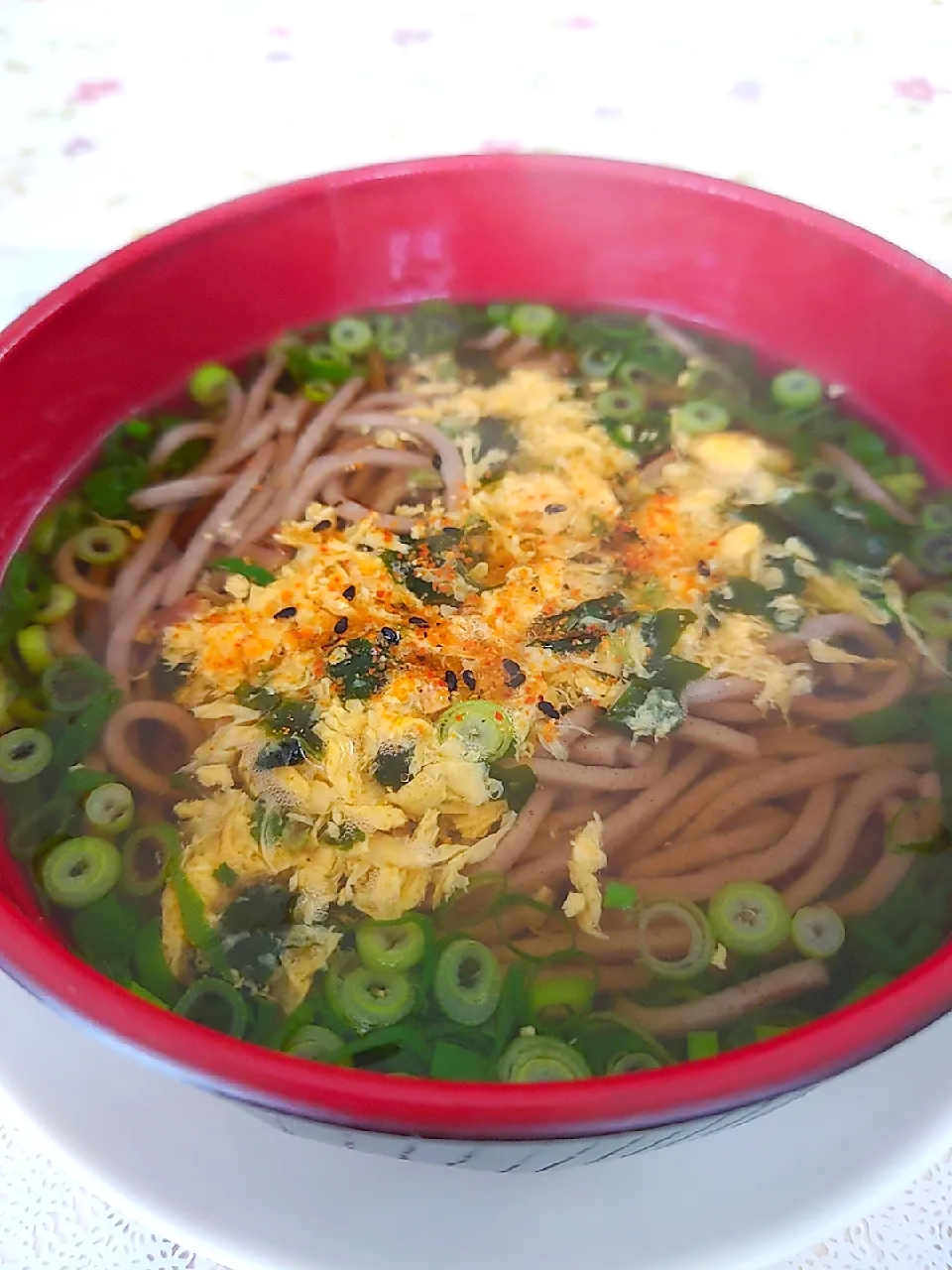 朝からお蕎麦
フリーズドライの卵スープを
トッピングしました|🍒ふみりん🍒さん