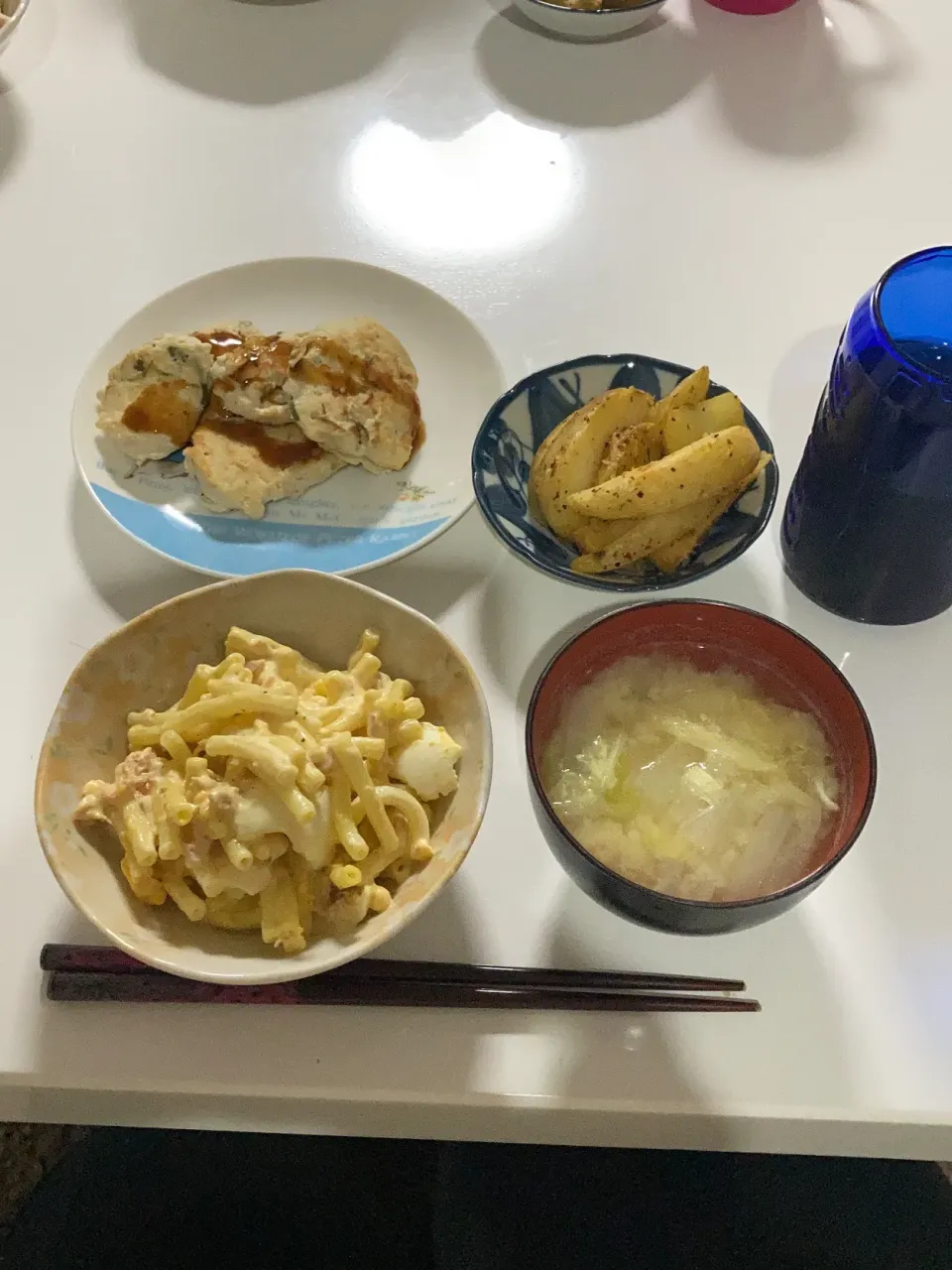 晩御飯♪( ´θ｀)🌟自家製チキンナゲット🌟マカロニサラダ🌟アンチョビポテト🌟みそ汁（大根、白菜）いつなったら、怒鳴らずに、急かさずに、時間通りにご飯食べれるんでしょうか(´༎ຶོρ༎ຶོ`)|Saharaさん