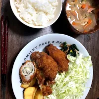 Snapdishの料理写真:豚のしそチーズカツ|みかさん∞さん