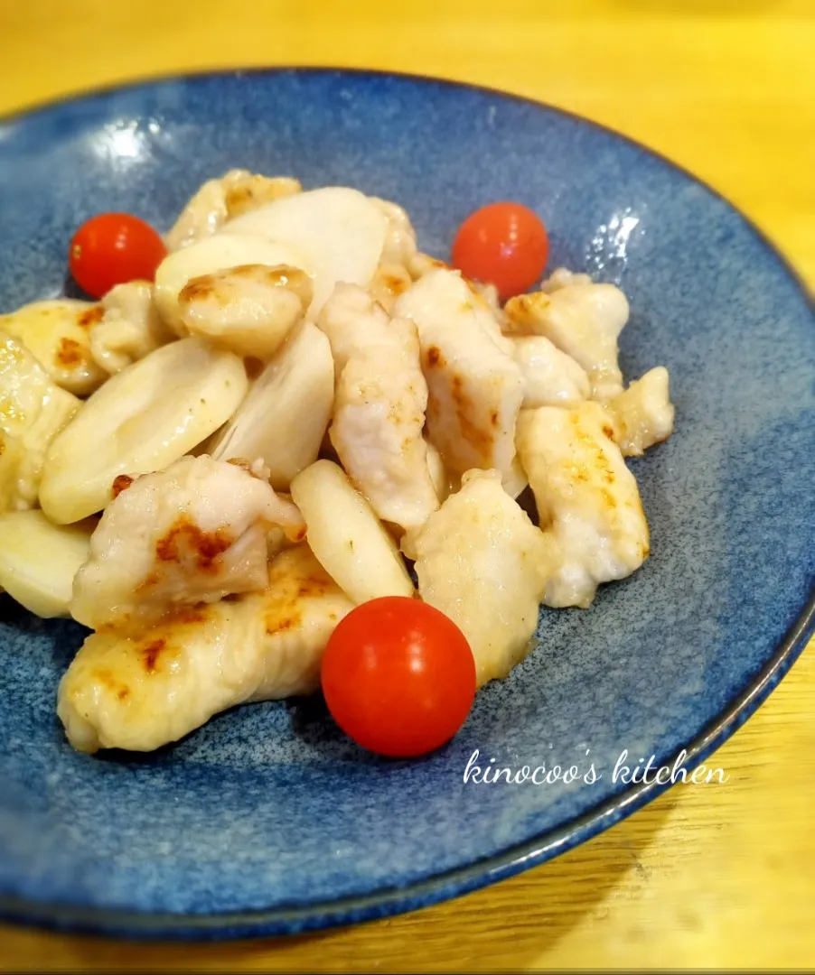 鶏むね肉と里芋のカンタン酢炒め|kinocooさん