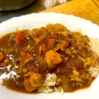 Snapdishの料理写真:鶏白湯とニンニクのチキンカレー|ツヨシさん