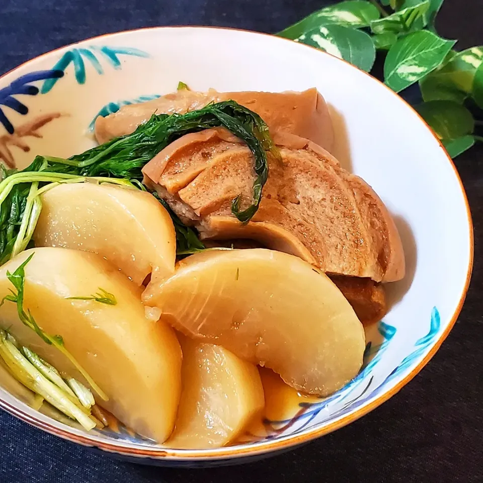 聖護院大根と車麩の煮物|きょーこさん